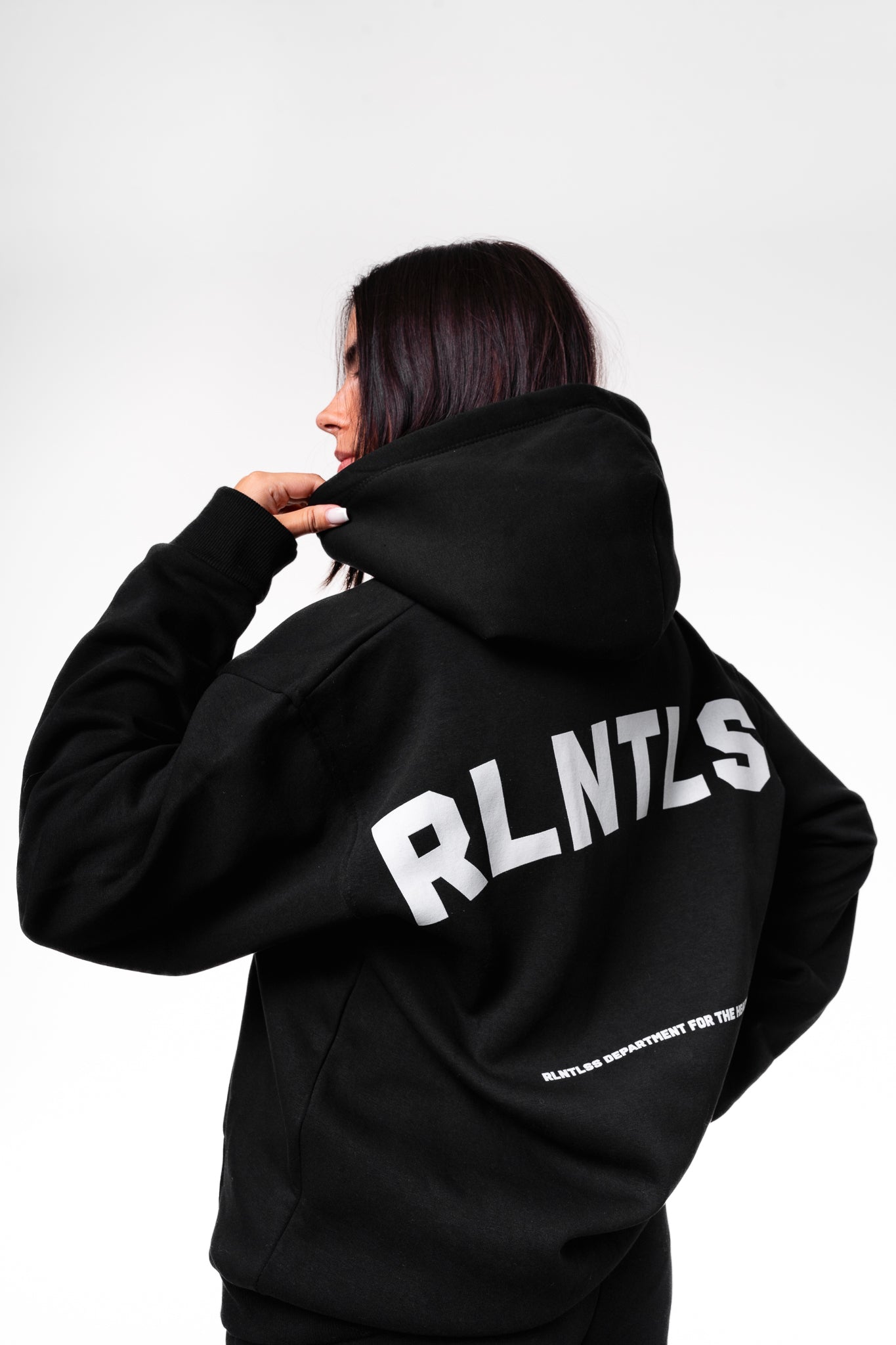 Women Rlntlss essential hoodie
