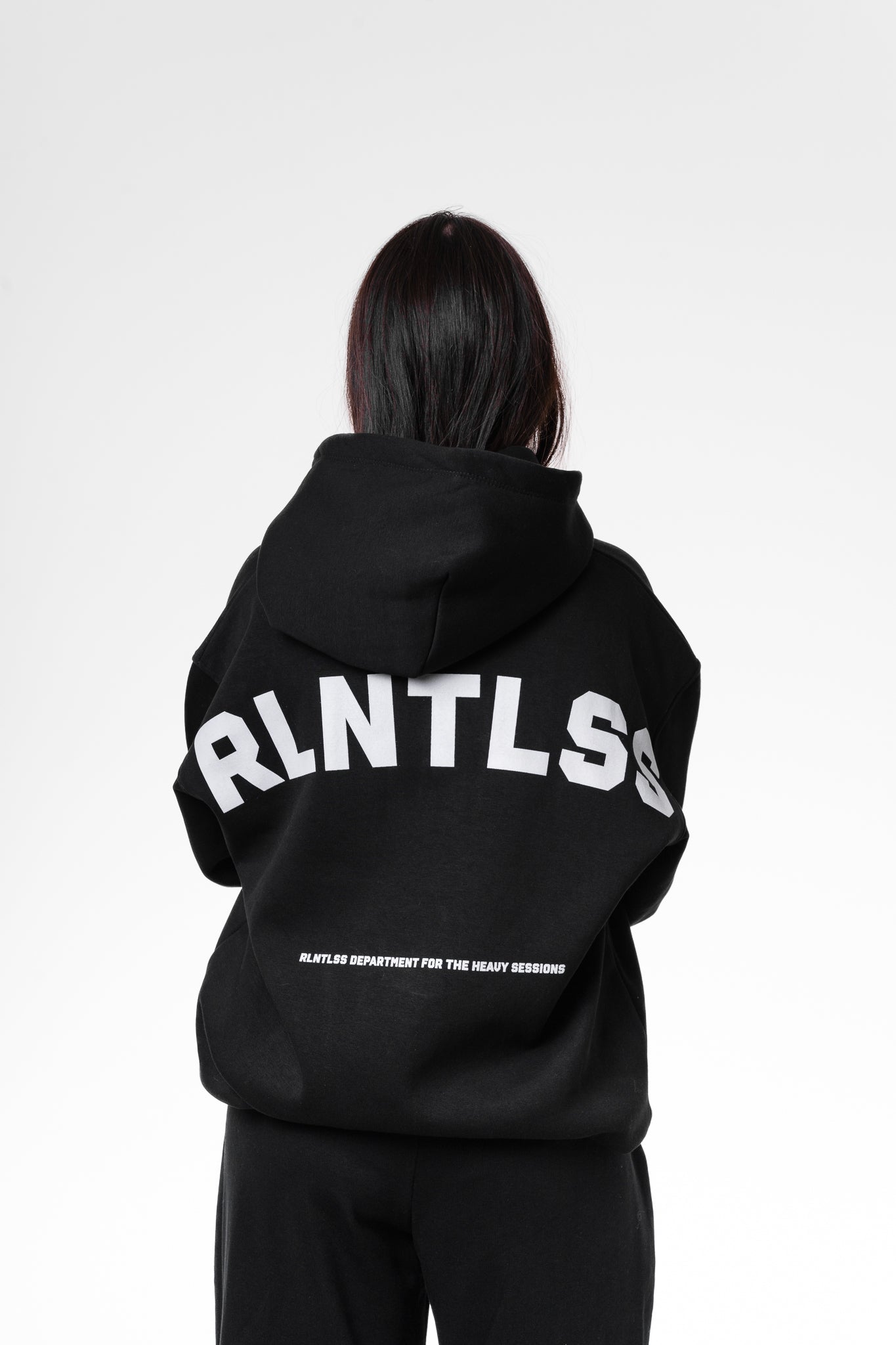 Women Rlntlss essential hoodie