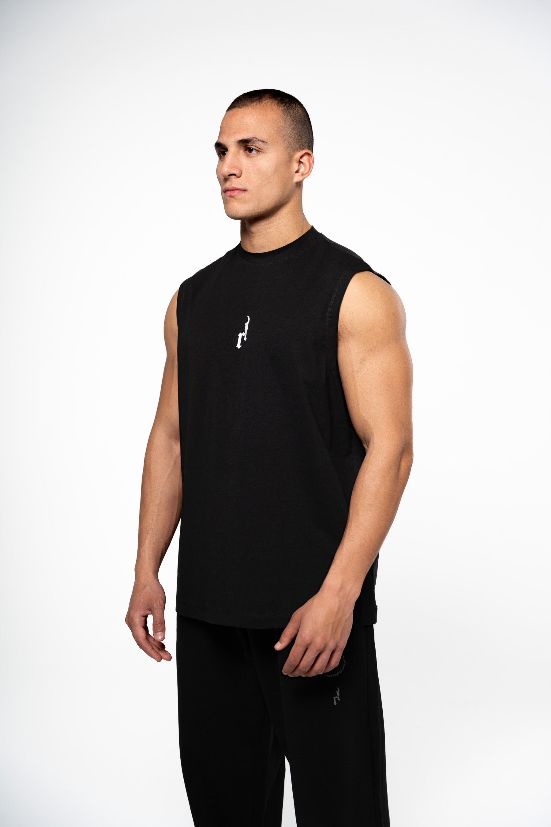 oversized tank top rlntlss dept.