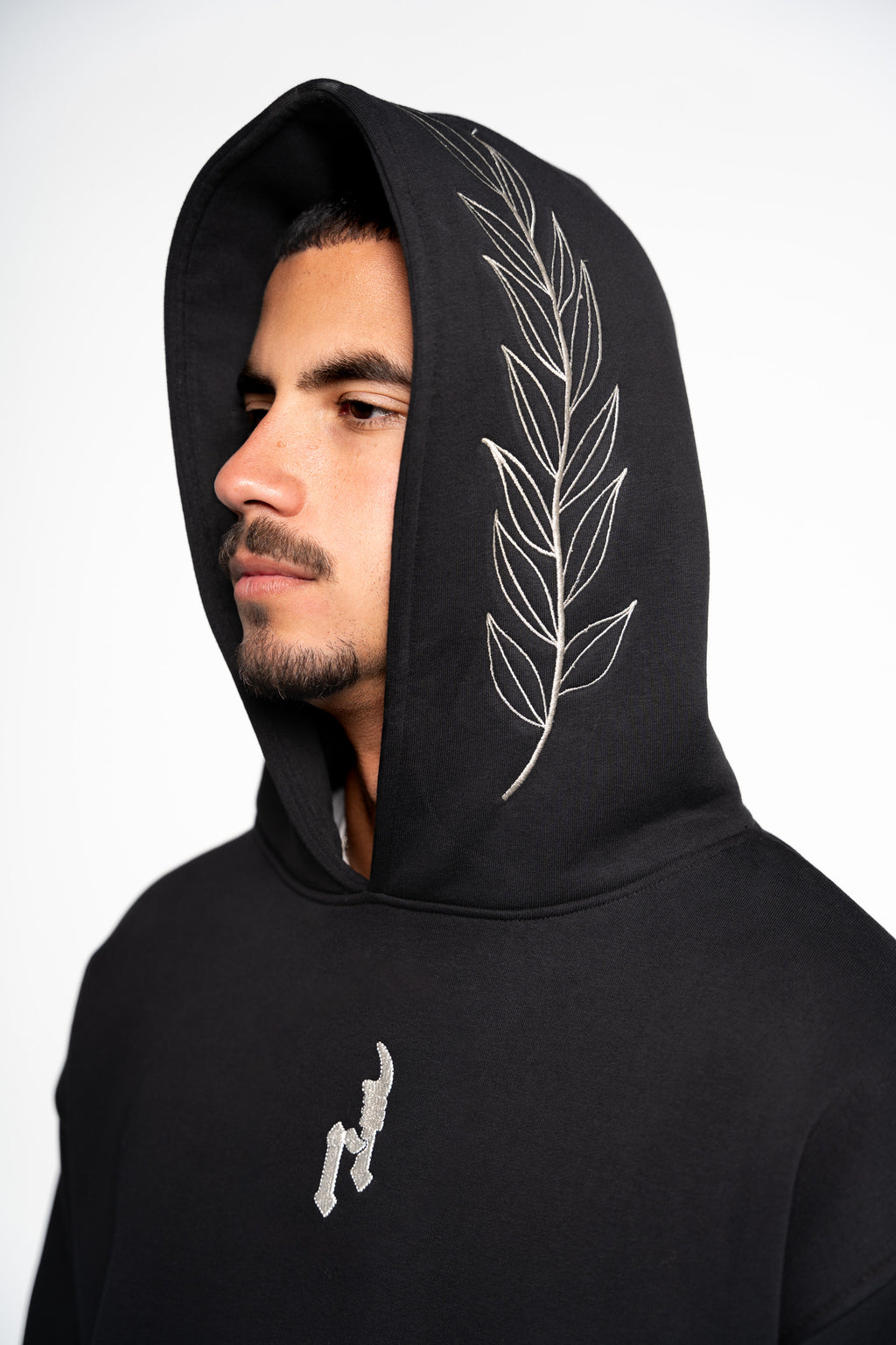 Rlntlss Feathers hoodie