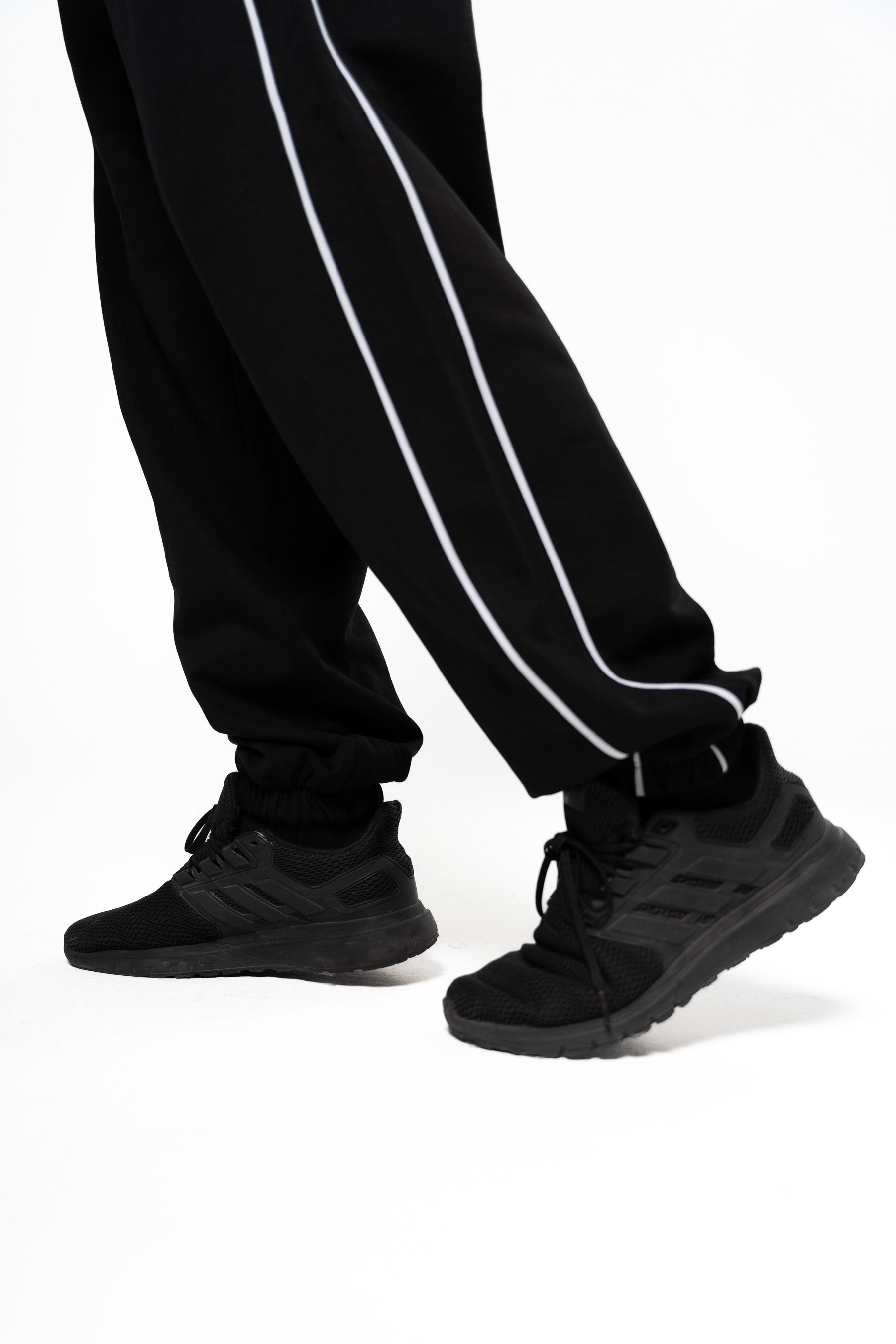 Areo-flecee cuffed two line leg pants
